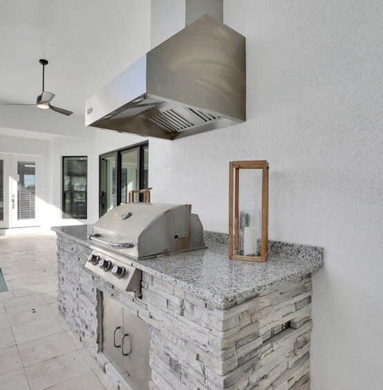 PGT EV ABD HeritageGreen exterior SH5400 SGD5470