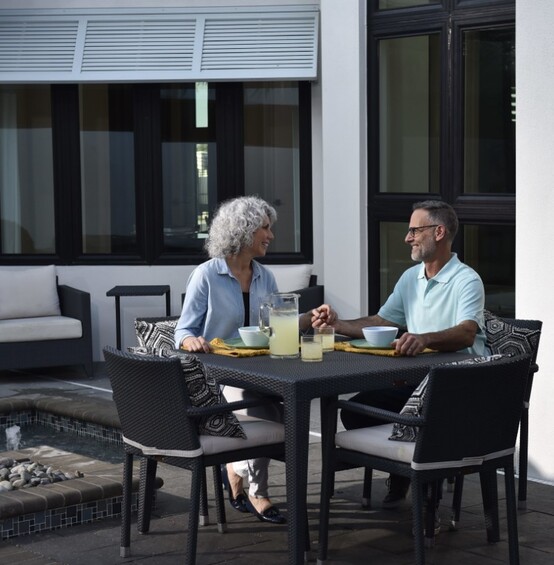 PGT WGV Medallion Cat Claw lifestyle exterior 1 CA5540 PW5520