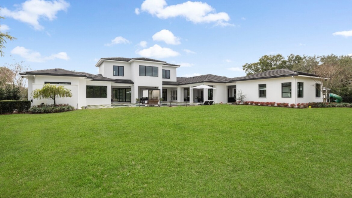 PGT CVM Element Builders 3 exterior SGD670 CA640 HR7610A PW7620