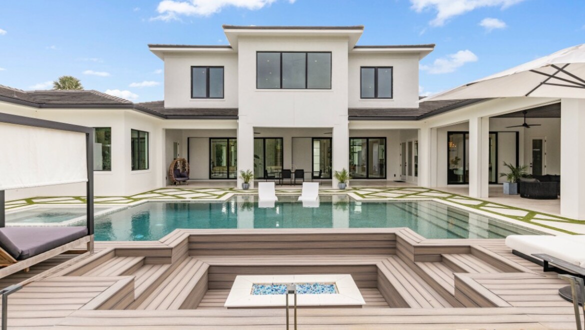 PGT CVM Element Builders 5 exterior SGD670 CA640 HR7610A PW7620