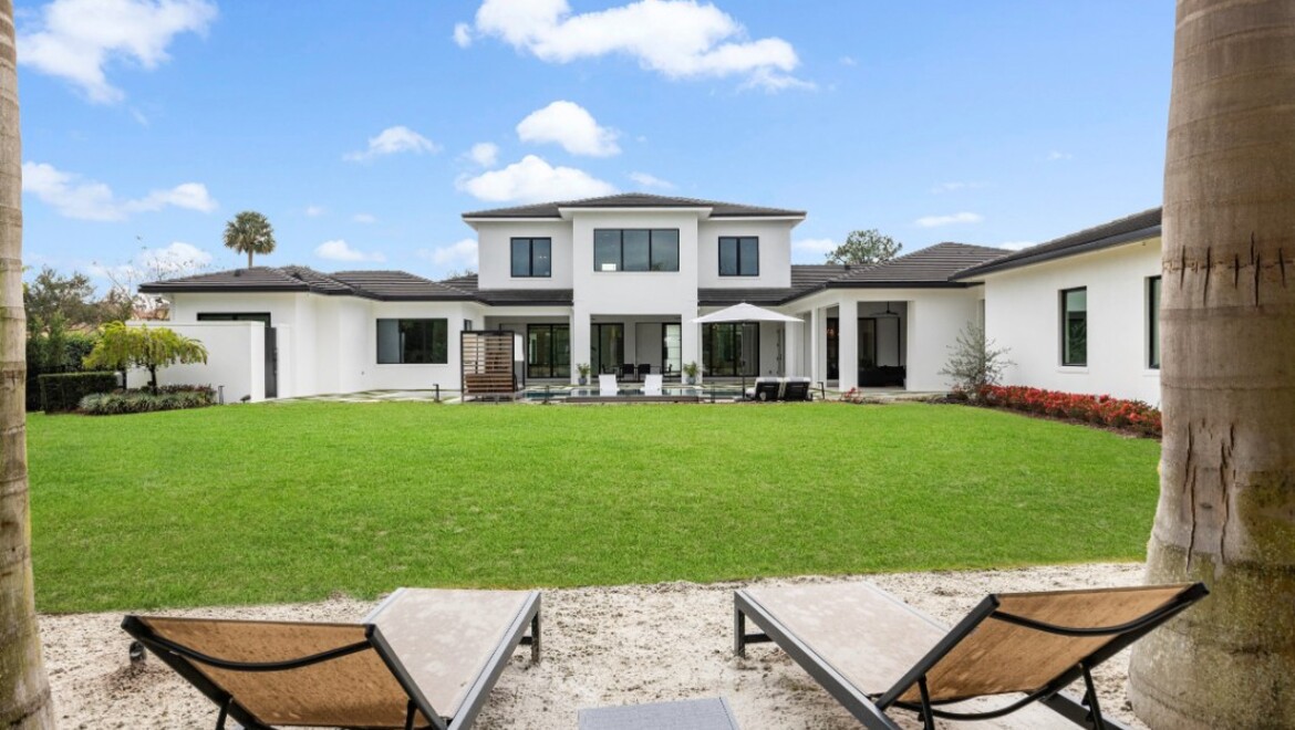 PGT CVM Element Builders 6 exterior SGD670 CA640 HR7610A PW7620