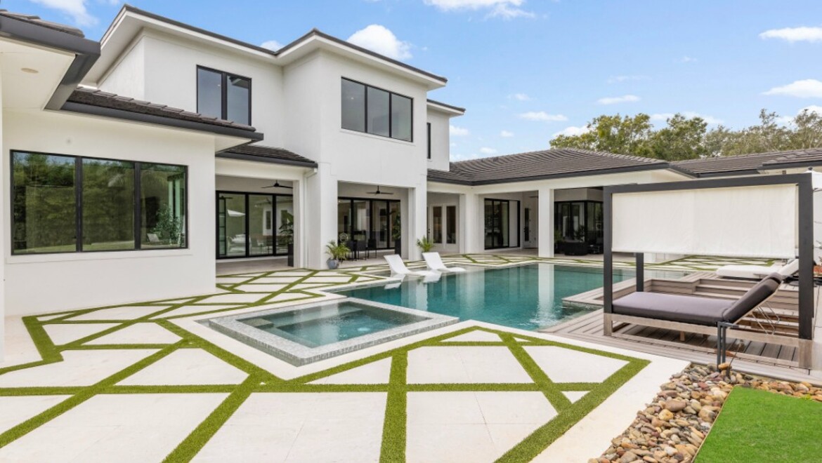 PGT CVM Element Builders 7 exterior SGD670 CA640 HR7610A PW7620