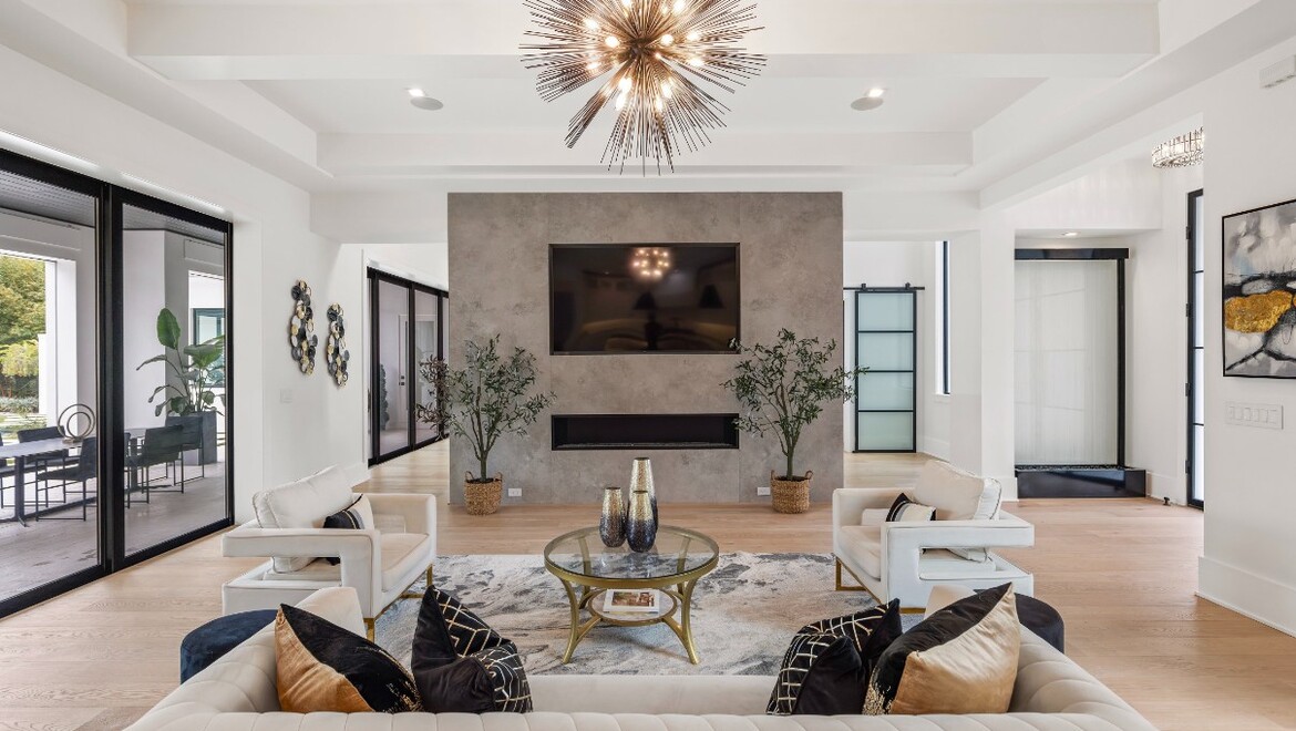 PGT CVM Element Builders interior SGD670 4