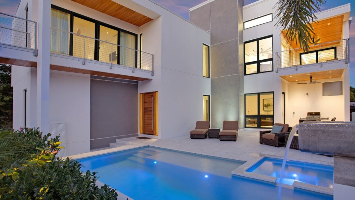 PGT EV exterior AW5440 PW5420 SGD5470 03 Black