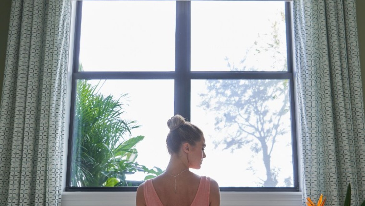 PGT WGA Neal lifestyle bedroom SH7700A