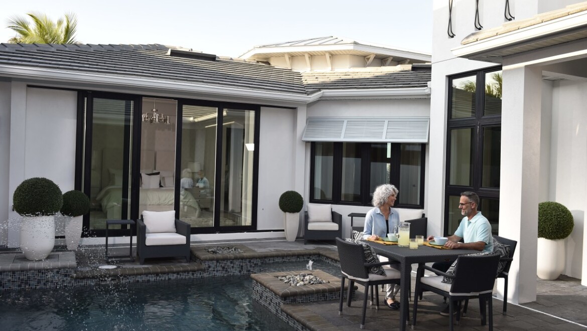 PGT WGV Medallion Cat Claw lifestyle exterior 2 SGD5570 CA5540 PW5520