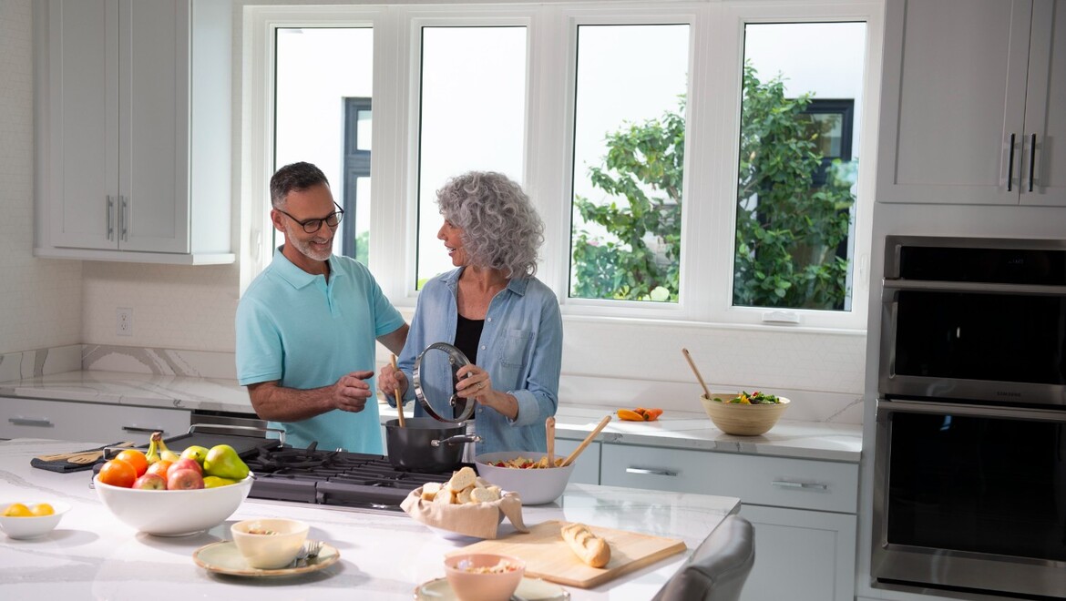 PGT WGV Medallion Cat Claw lifestyle kitchen CA5540 PW5540