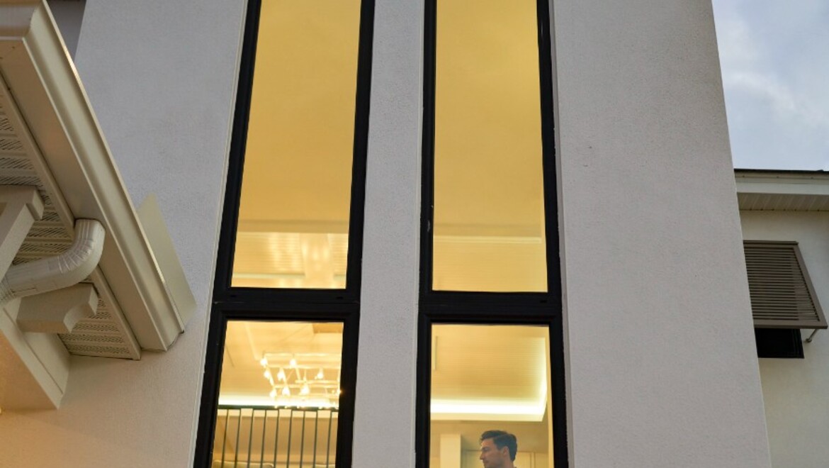 PGT WGV Medallion Regatta exterior PW5520