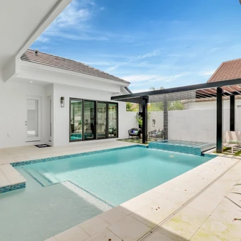 PGT EV ABD HeritageGreen exterior pool 3 SGD5470