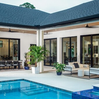 PGT WGV Hammock exterior rear 1 SGD5570