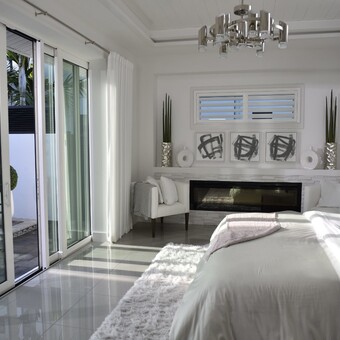 PGT WGV Medallion Cat Claw bedroom 1 SGD5570