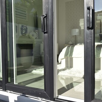 PGT WGV Medallion Cat Claw exterior 3 SGD5570