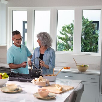 PGT WGV Medallion Cat Claw lifestyle kitchen CA5540 PW5540