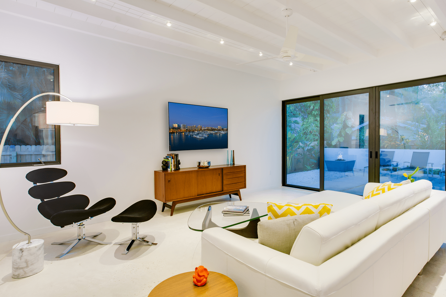 1414Osprey RGP 009A SGD670 CA640 min