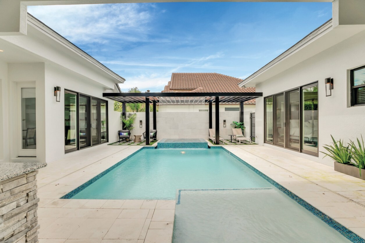 PGT EV ABD HeritageGreen exterior pool 2 SGD5470