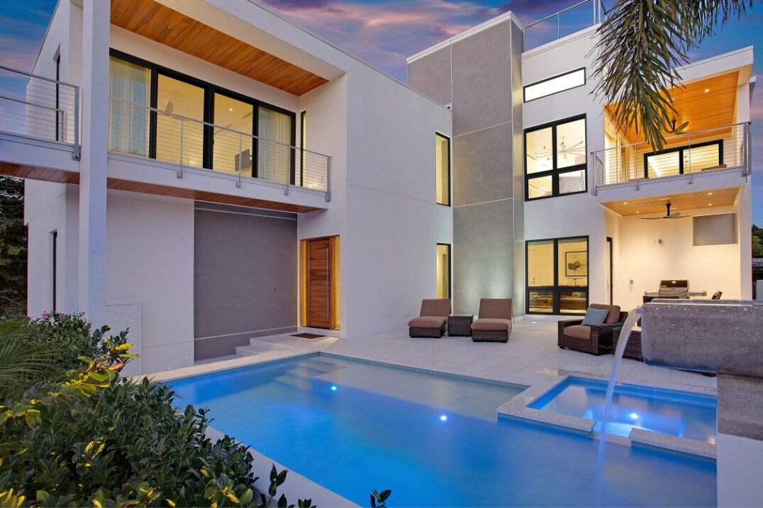 PGT EV exterior AW5440 PW5420 SGD5470 03 Black