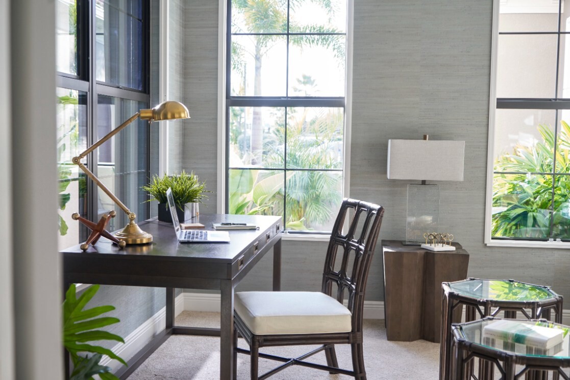 PGT WGA Neal office SH7700A