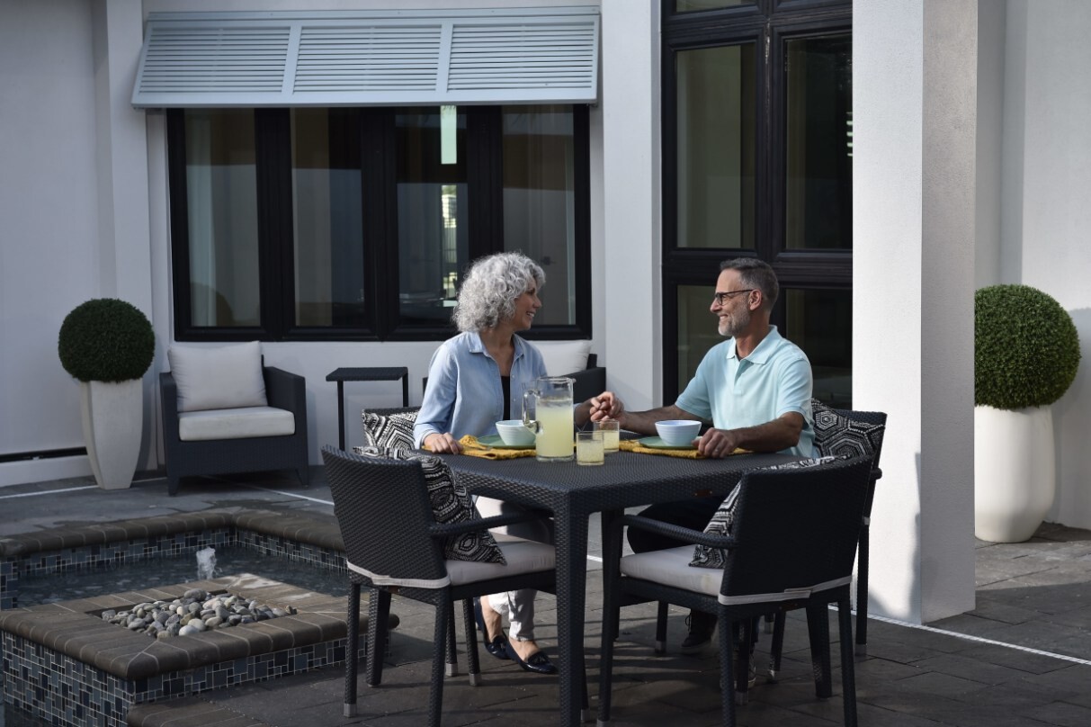 PGT WGV Medallion Cat Claw lifestyle exterior 1 CA5540 PW5520